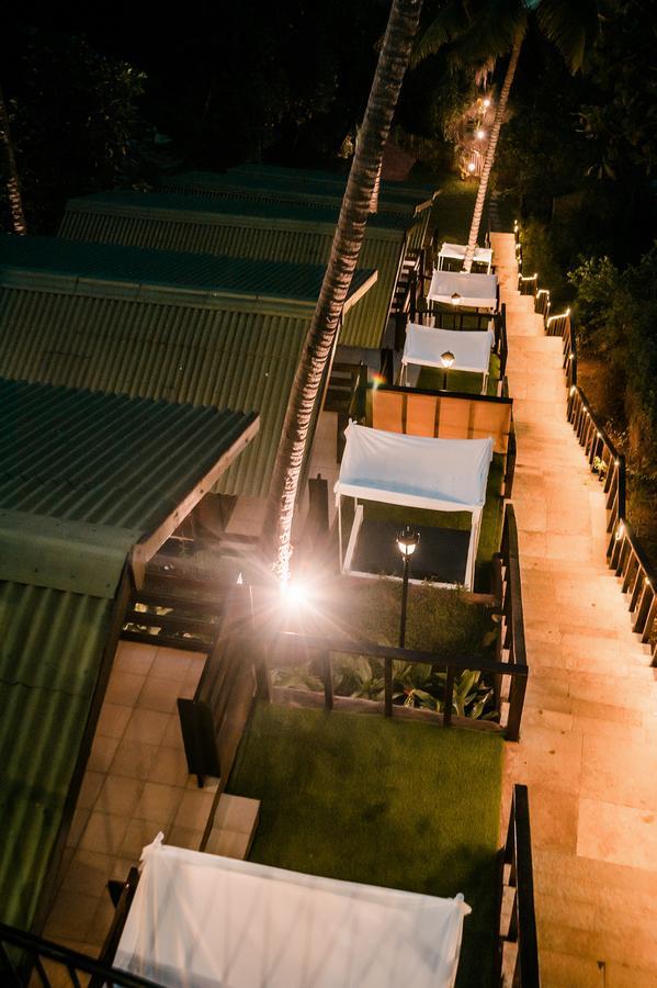 Aria Beach Resort วากาตอร์ ภายนอก รูปภาพ