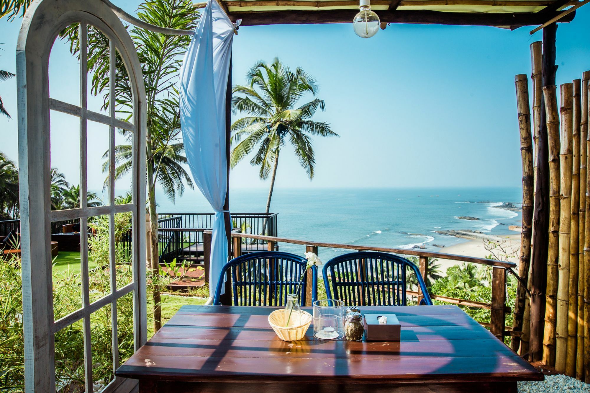 Aria Beach Resort วากาตอร์ ภายนอก รูปภาพ