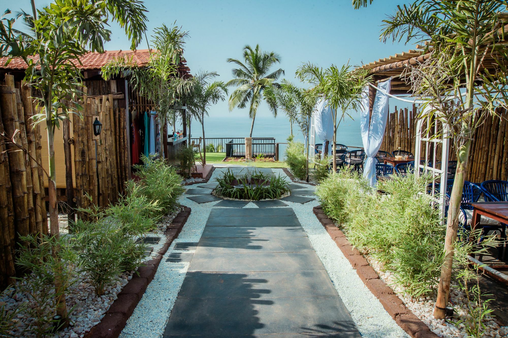 Aria Beach Resort วากาตอร์ ภายนอก รูปภาพ
